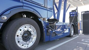 Die Landesagentur e-mobil BW treibt in Baden-Württemberg den Umstieg auf Elektromobilität voran.