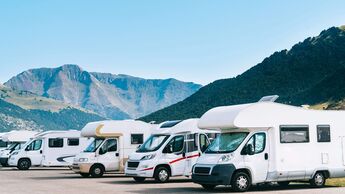Die Logistik-Plattform Onlogist sieht stark steigenden Bedarf an Fahrzeugüberführungen bei Reisemobilen.