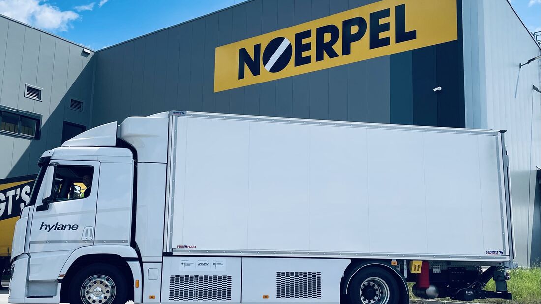 Die Noerpel-Gruppe testet zurzeit einen wasserstoffbetriebenen 18-Tonner im Praxisbetrieb.