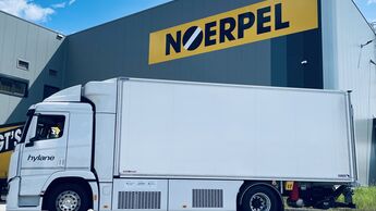 Die Noerpel-Gruppe testet zurzeit einen wasserstoffbetriebenen 18-Tonner im Praxisbetrieb.