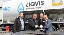 Die Schirmherren des LNG-Projekts unter sich: Oliver Geisel (Direktor Infrastruktur bei Uniper), Norbert Barthle (Parlamentarischer Staatssekretär des BMVI) und Dr. Timm Kehler (Geschäftsführer der Zukunft Erdgas e.V.) neben Matthias Strehl (Geschäftsführ