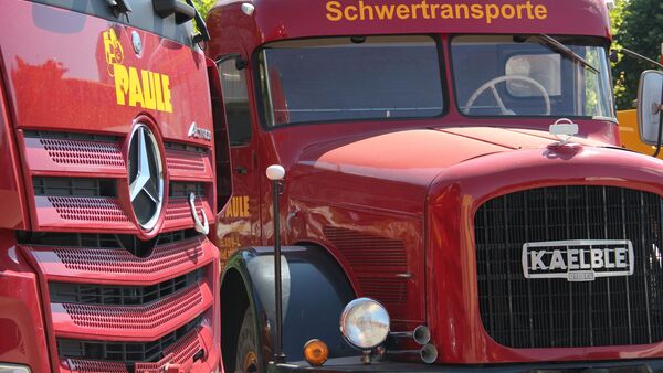 Die Spedition Paule aus Stuttgart feiert ihren 100. Geburtstag. Hier einige Impressionen von damals und heute. 