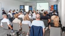 Dipl.-Oec. Nicole Lubecki-Weschke, Wissenschaftliche Mitarbeiterin, Frauenhofer-Institut für Integrierte Schaltungen IIS Arbeitsgruppe Supply Chain Services SCS, Nürberg