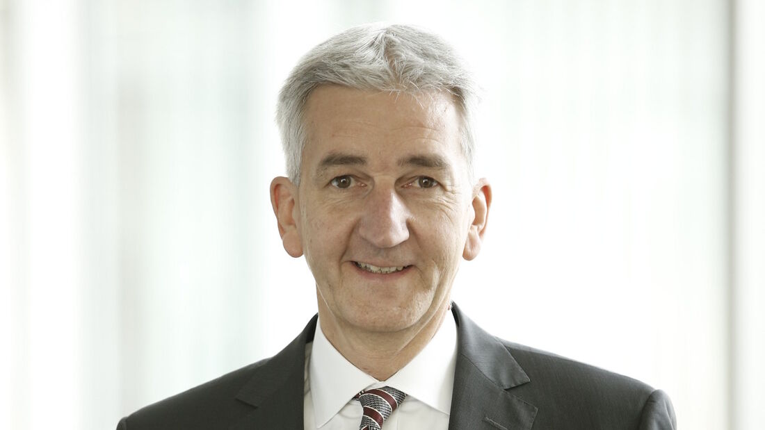 Dr. Alexander Hufnagl, Geschäftsführer von DKV Euro Service
