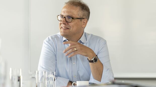 Dr. Axel Kölle