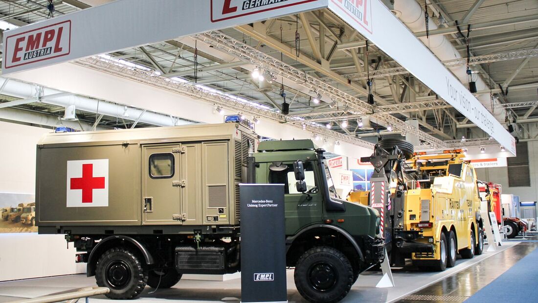 EMPL präsentiert auf der IAA Nutzfahrzeuge 2018 ein schweres Bergefahrzeug sowie einen Sanitätskoffer.