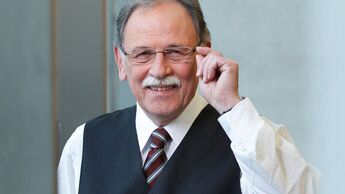 Eberhard Hipp, MAN