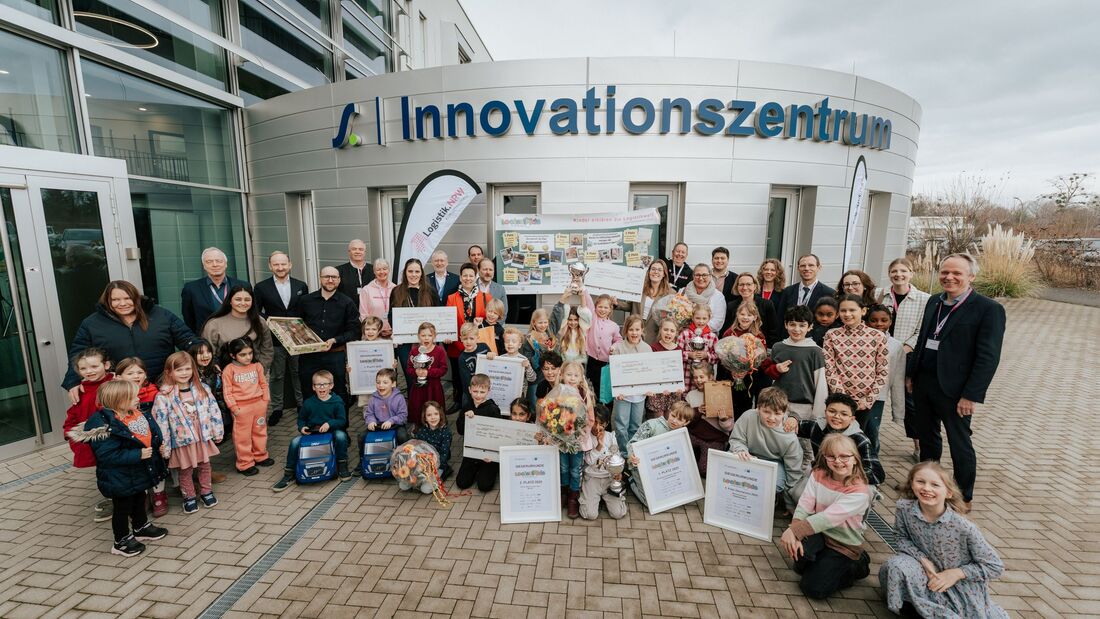 Ein Wettbewerb für die Fachkräfte von morgen: Kindergarten- und Grundschulkinder sind die Zielgruppe des Ideenwettbewerbs LogistiKids. Diese Kinder haben 2025 gewonnen.