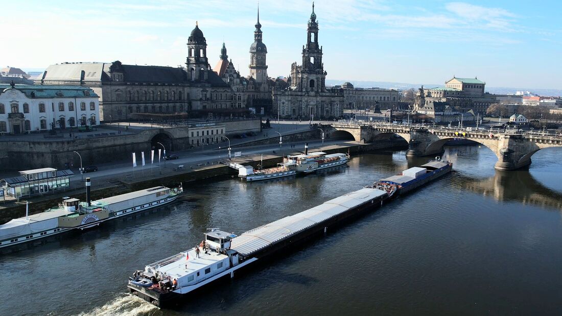 Eingestürzte Elbbrücke in Dresden ist wieder passierbar
