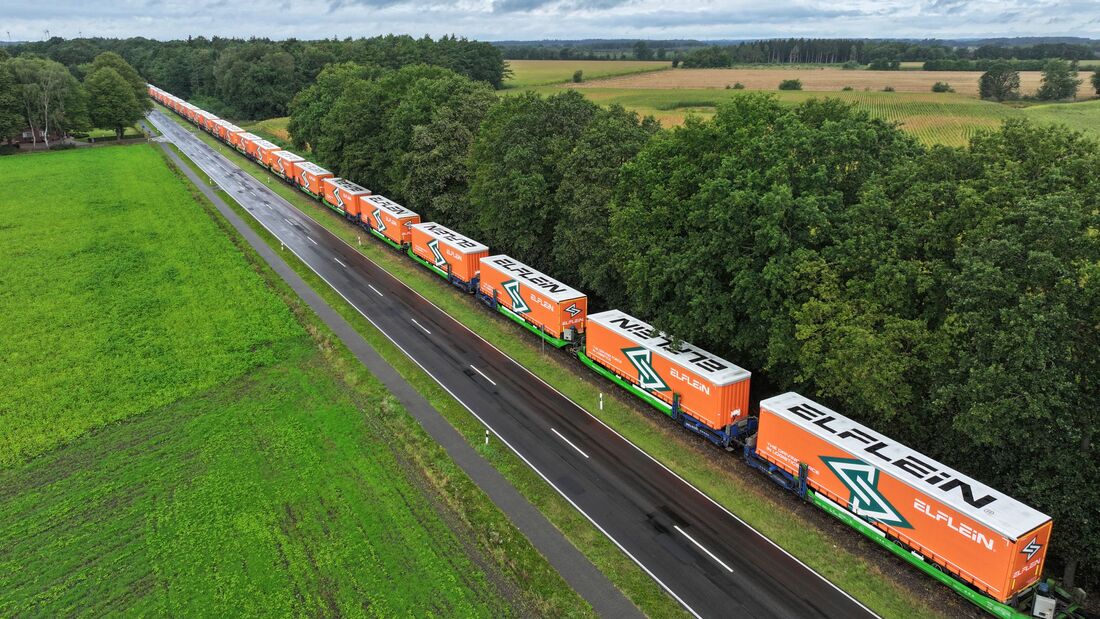 Elflein bestellt bei Krone Trailer 76 neue Trailer.