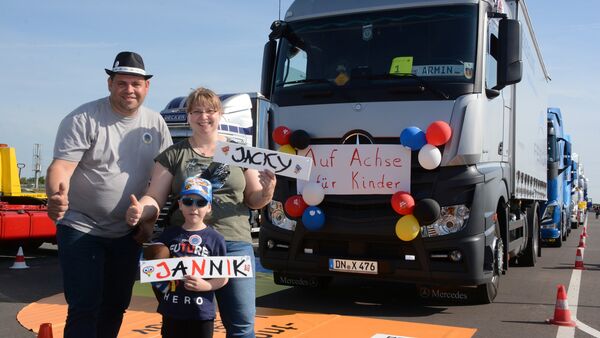 Euregio-Lkw-Benefiz-Konvoi