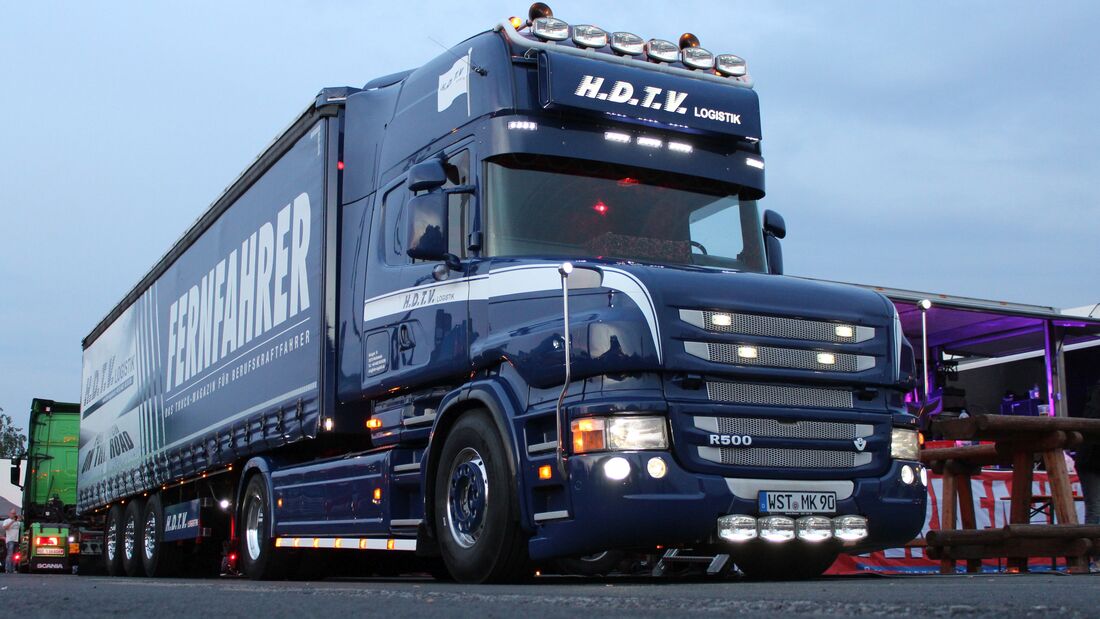 FERNFAHRER-Partnertruck