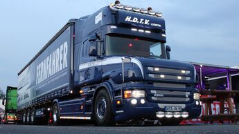 FERNFAHRER-Partnertruck