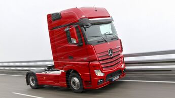 Fahraufnahmen Mercdes-Benz Actros 1851