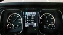 Fahrbericht Mercedes Actros 1863 MB FB Kern schwarz silber Motor Motorenkurve technische Daten Fahrerhaus Getränkehalter Führerhaus Kabine Kasten 