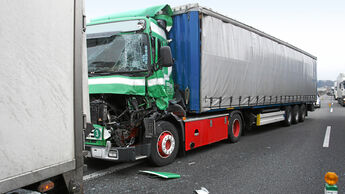 Fahrer vor Gericht, Enge Kiste