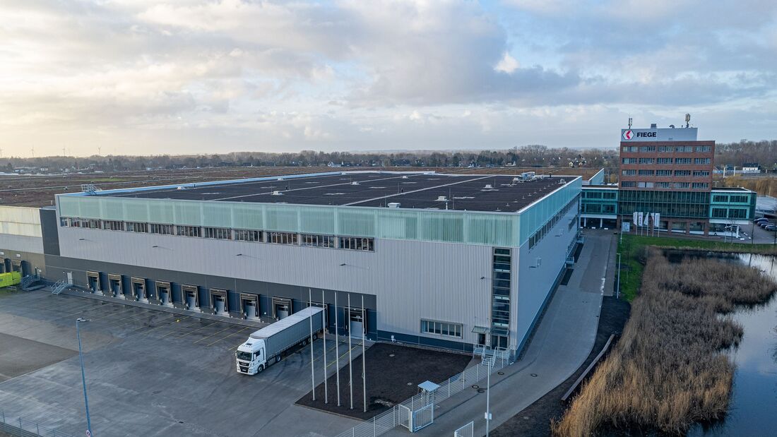 Fiege Logistik nimmt Erweiterungsbau in Hamburg in Betrieb