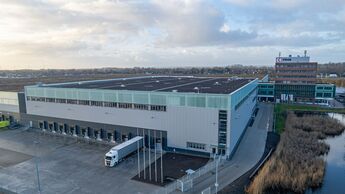 Fiege Logistik nimmt Erweiterungsbau in Hamburg in Betrieb