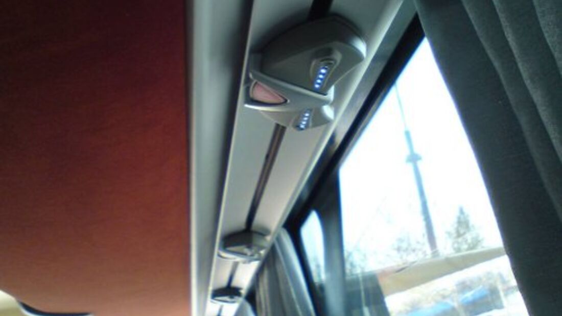 Flexibles Service-Sest für Reisebusse
