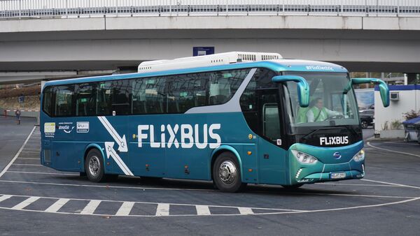 Flixbus BYD C9 Elektrobus