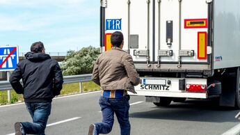 Flüchtlinge, Calais, Kontrollen, Italien, Österreich, Juli 2015