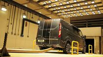 Ford Test Zentrum Dunton bei London Abgas Geräusch Umbauten