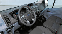 Ford Transit, Cockpit