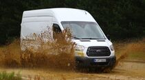 Fords Transporter-Teststrecke in Lommel/Belgien