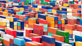 Fotolia Seecontainer