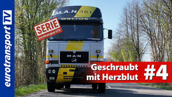 Frontaufnahme des restaurierten MAN F8 aus der Serie „Auf Achse“, auf einer Landstraße fahrend. Roter Serien-Stempel und der der Text „Geschraubt mit Herzblut #4“ sowie eurotransportTV-Logo am linken Bildrand.