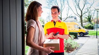 Für DHL Delivery Mitarbeiter gilt Haustarifvertrag der Deutsche Post AG