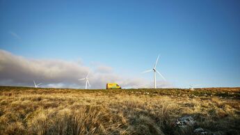 Für den Logistikdienstleister DHL werden Windparks zum Dauergeschäft.