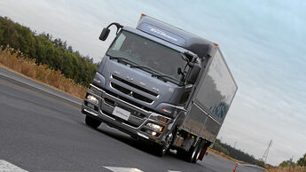Fuso Super Great Eco Hybrid