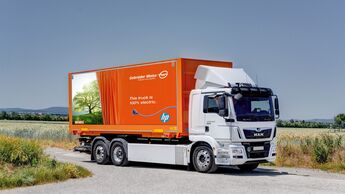Gebrüder Weiss ist für HP mit E-lkw unterwegs