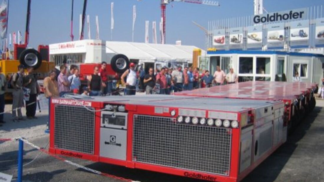 Goldhofer präsentiert sich auf der Bauma