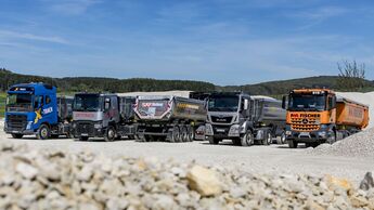 Gruppenfoto Man, volvo, mercedes, renault, saf, holland, 