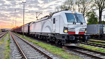 Güterzug von TX Logistik. Das Unternehmen erhöht die Frequenz seiner 2.500 Kilometer langen Verbindung zwischen Schweden und Italien.