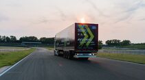 Guiness World Record Mercedes-Benz Trucks Marco Hellgrewe 2025
