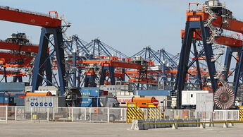 Hafen-Terminal für Seefracht