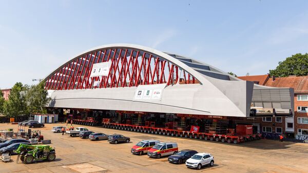 Hamburg neue Sternbrücke ist am Ziel