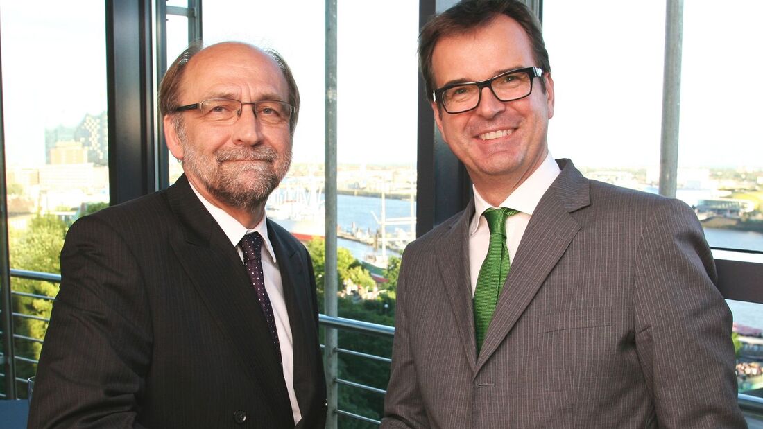 Harmut Kant, geschäftsführender Gesellschafter der K + P Logistik, und Michael Müller, Geschäftsführender Gesellschafter der Kieserling Holding