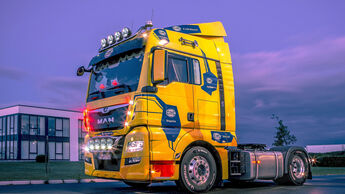 Hella Showtruck 2019