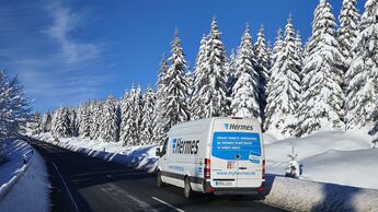 Hermes-Transporter im Winter