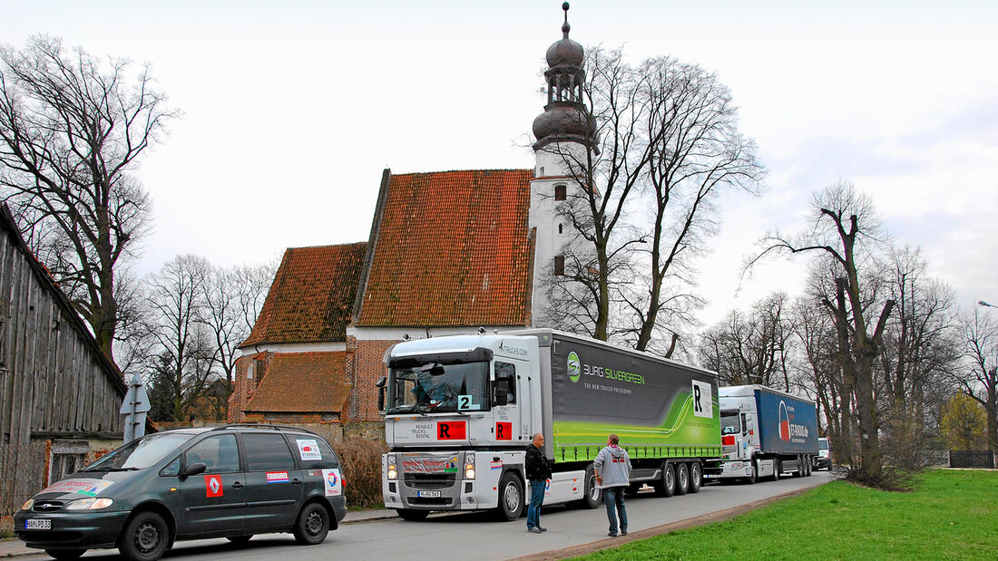 Hilfstransport in die Ukraine, Burg Silvergreen, Renault, Trucks, Rental