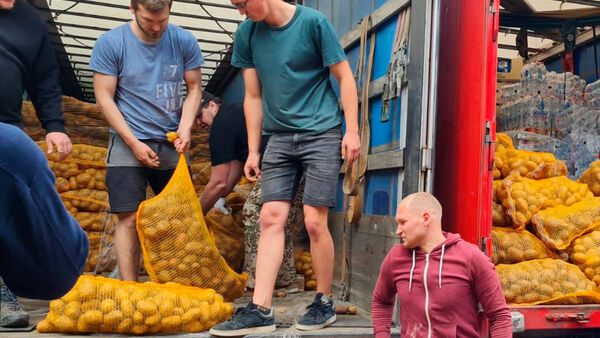 Hilfstransport in die Ukraine Celik Transport