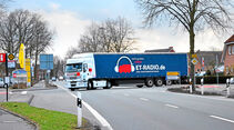 Hilfstransport in die Ukraine, ET, Radio, Renault, Trucks