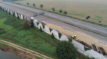 Hochwasserschäden an der Autobahn