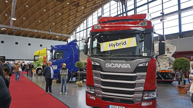 Hybrid-Oberleitungs-Scania, Feldversuch, Exponat NUFAM 2019.