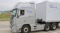 Hyundai Xcient Platooning