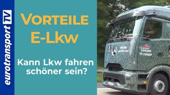 Im Bild ist ein eActros 600 von Mercedes-Benz Trucks neben einer Texttafel zu sehen, auf der "Vorteile E-Lkw - Kann Lkw fahren schöner sein?" steht.